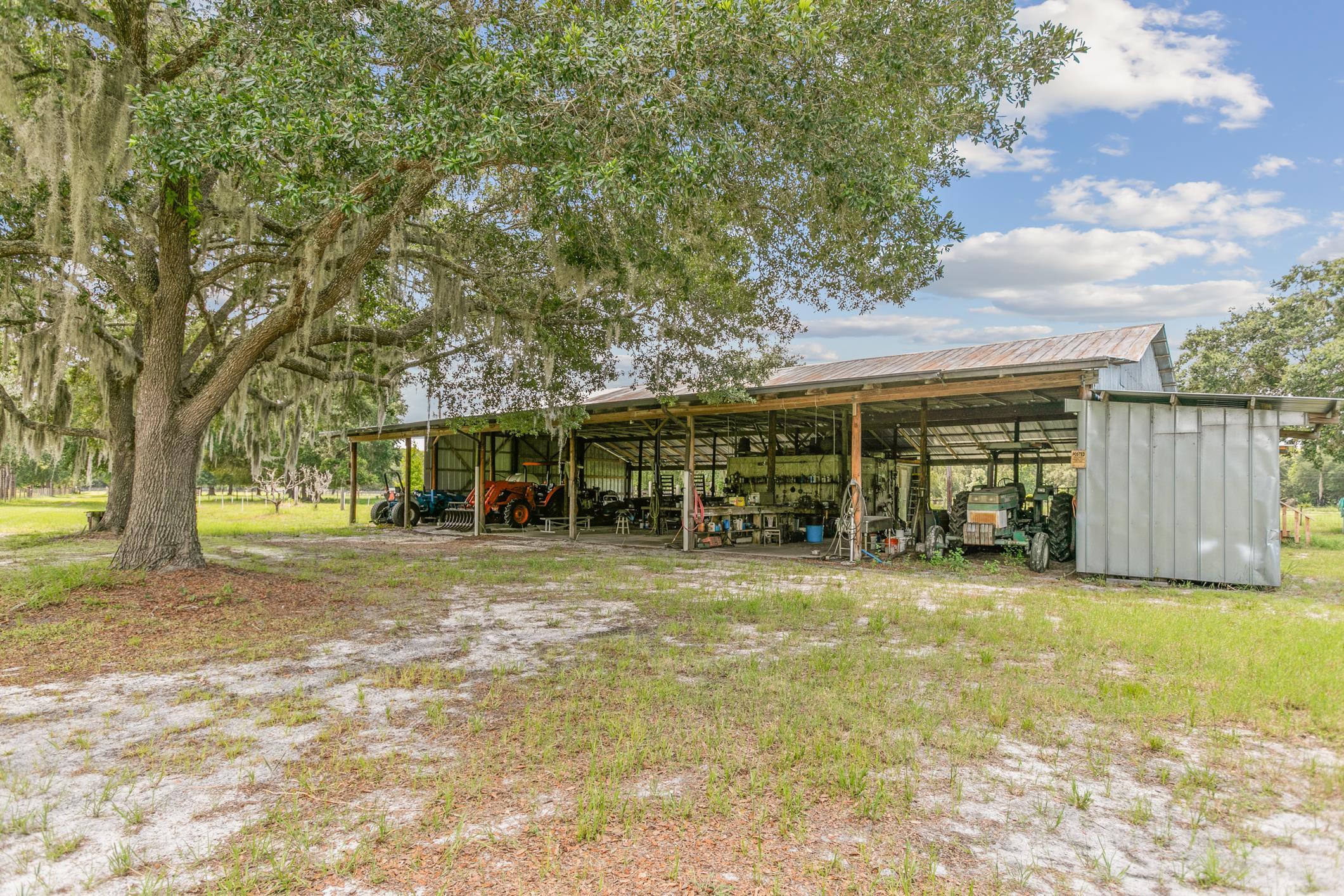 601 Harris Fish Camp Rd