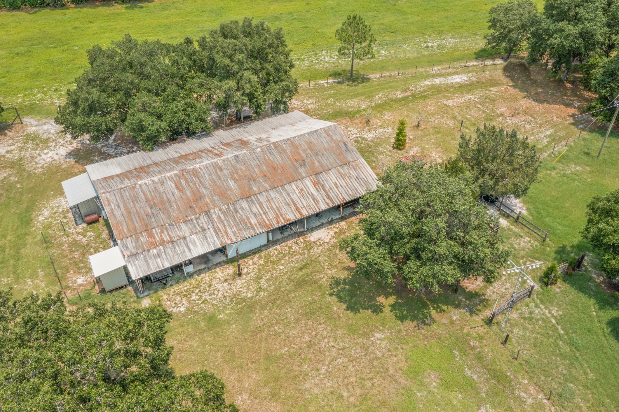 601 Harris Fish Camp Rd