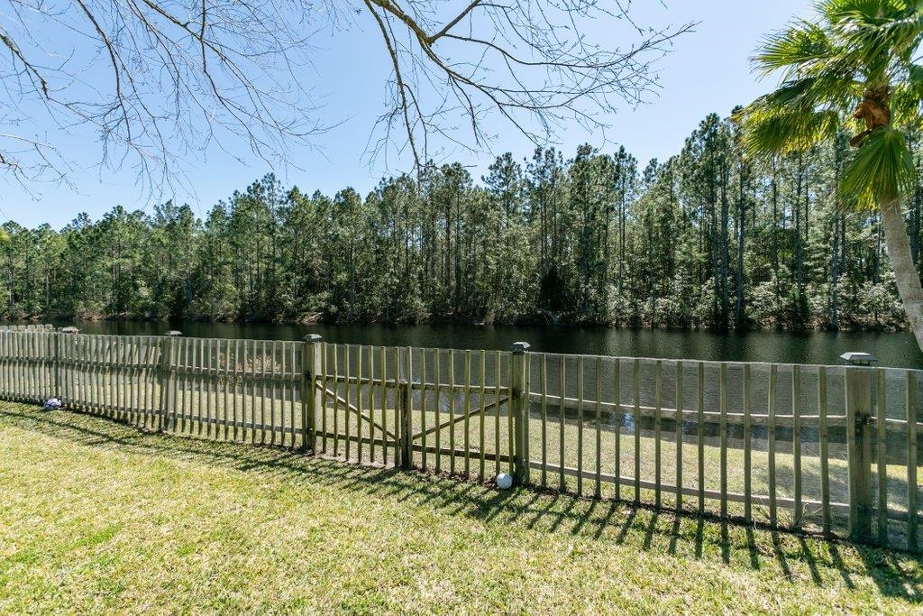 1013 Deer Chase Dr