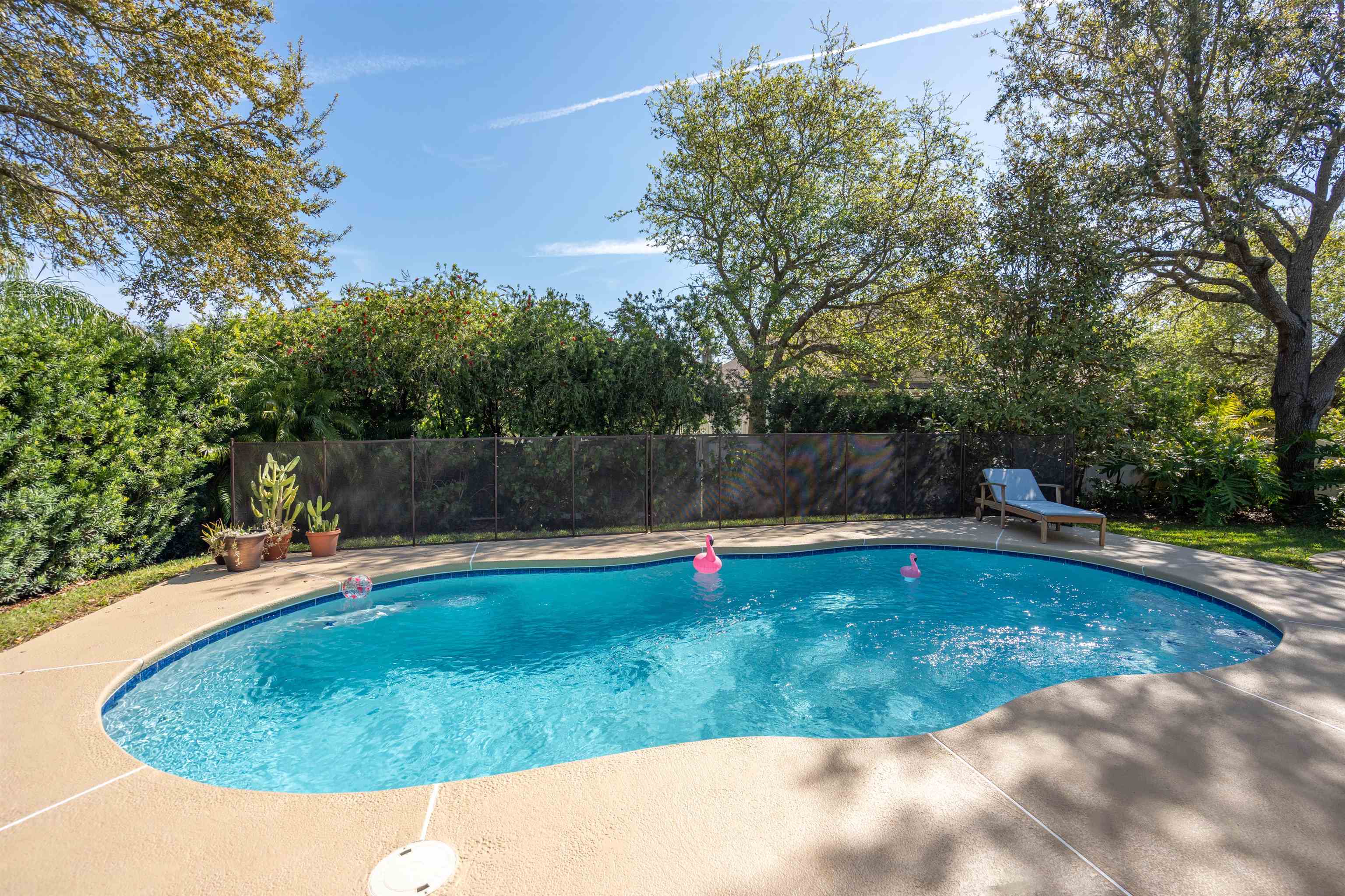 329 Palmas Cir
