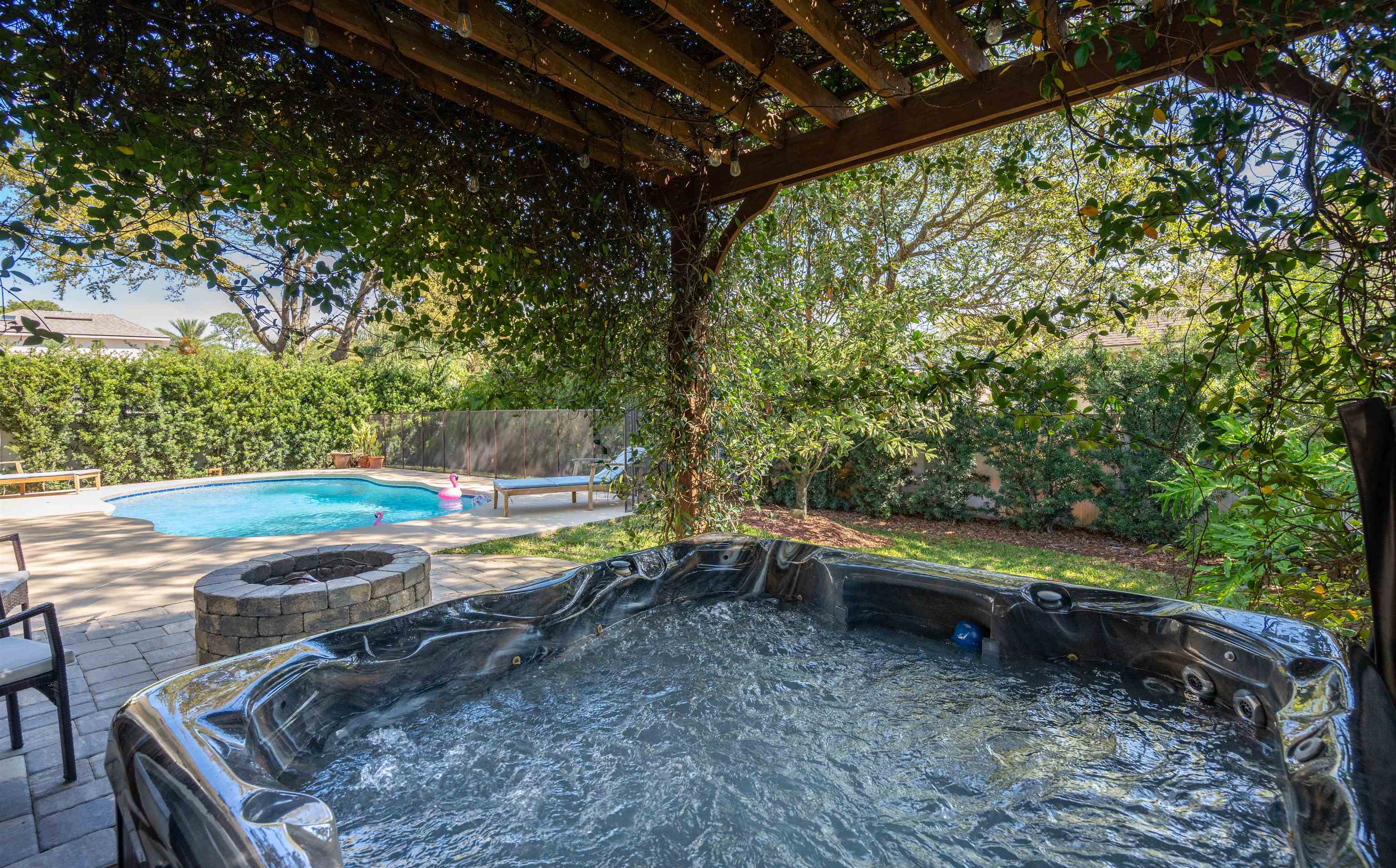 329 Palmas Cir