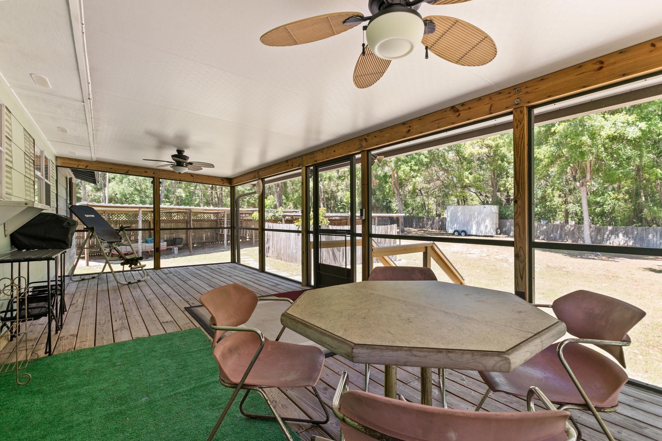 958 & 954 W Grand Rondo