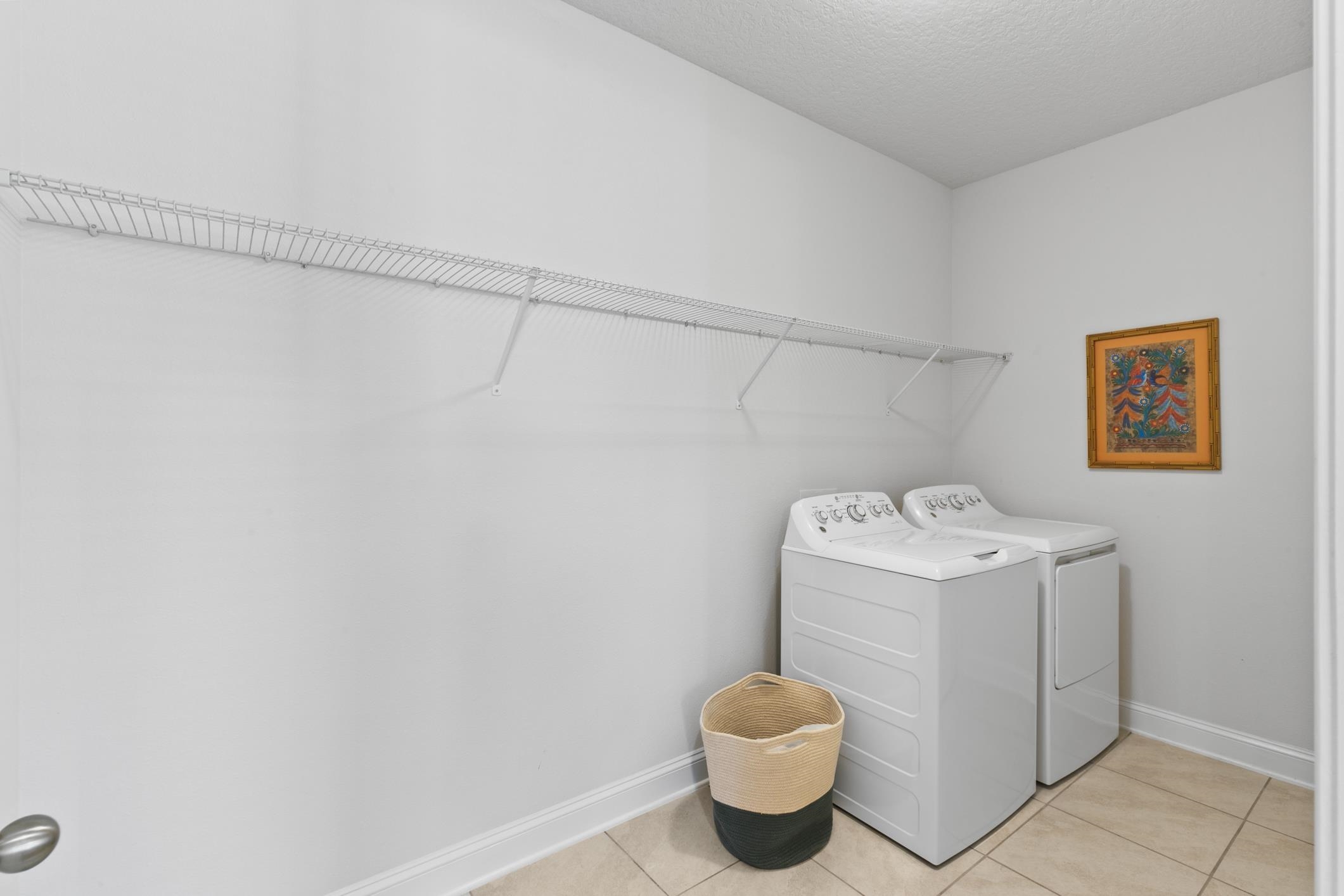 345 Downs Corner Rd