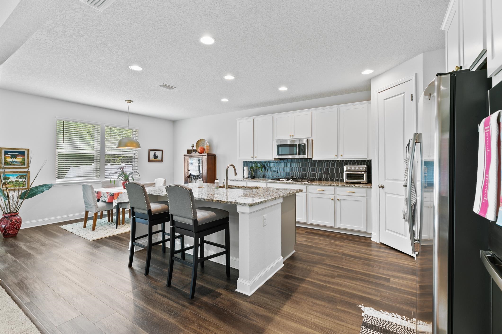 345 Downs Corner Rd