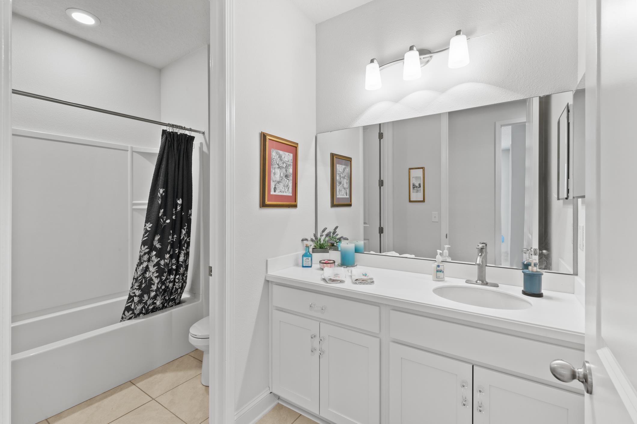 345 Downs Corner Rd