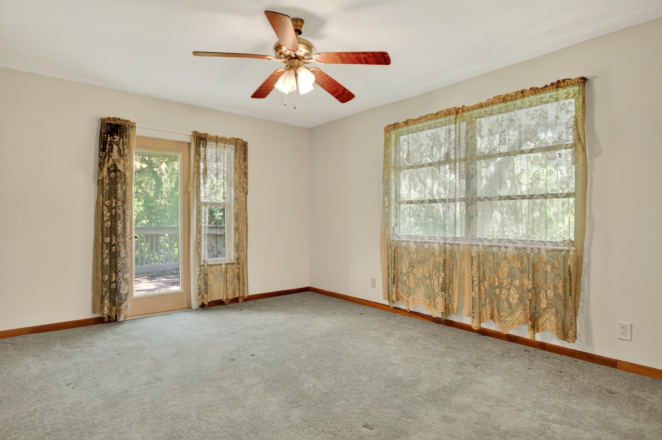 105 Union Ave