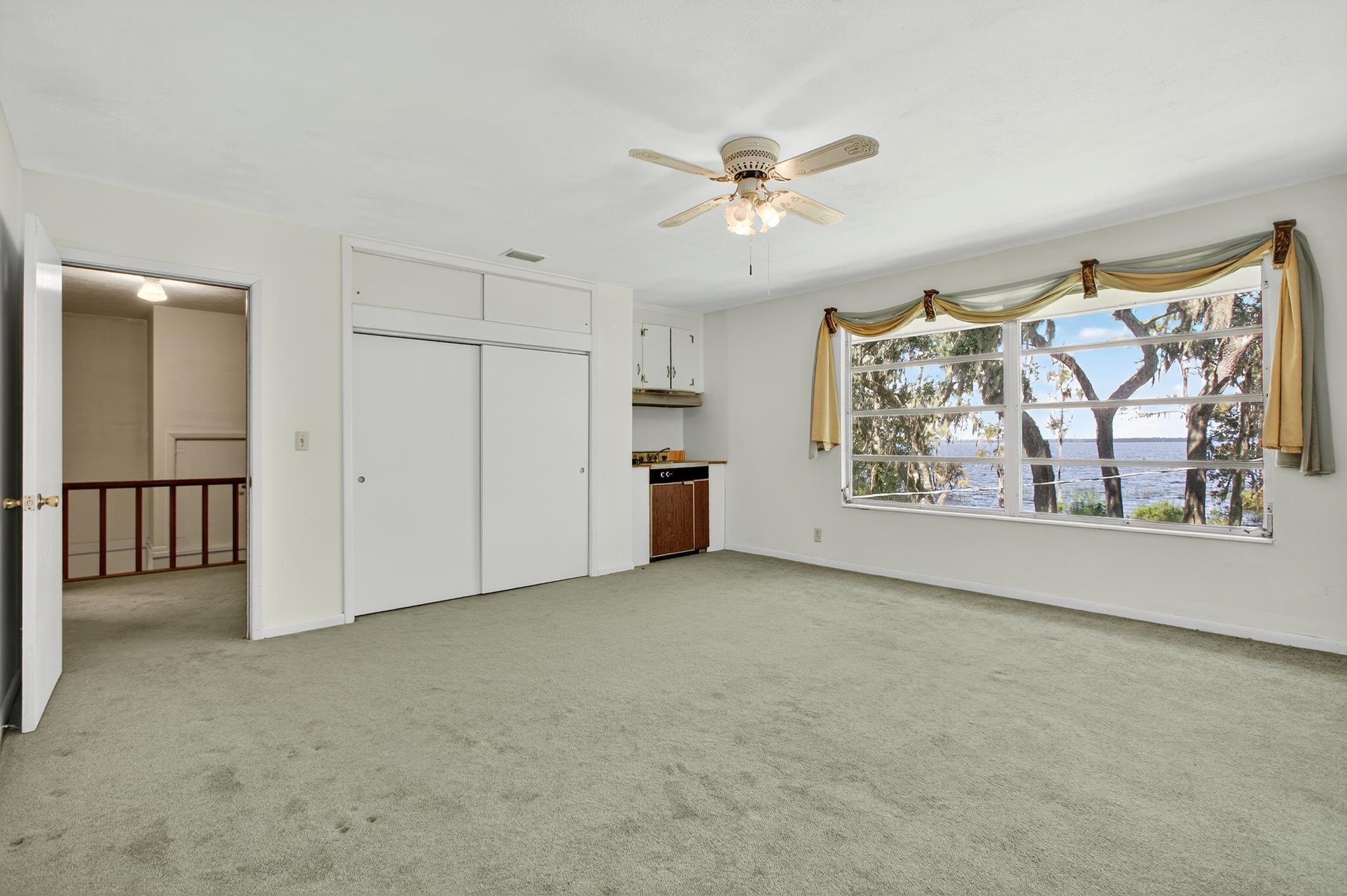 105 Union Ave