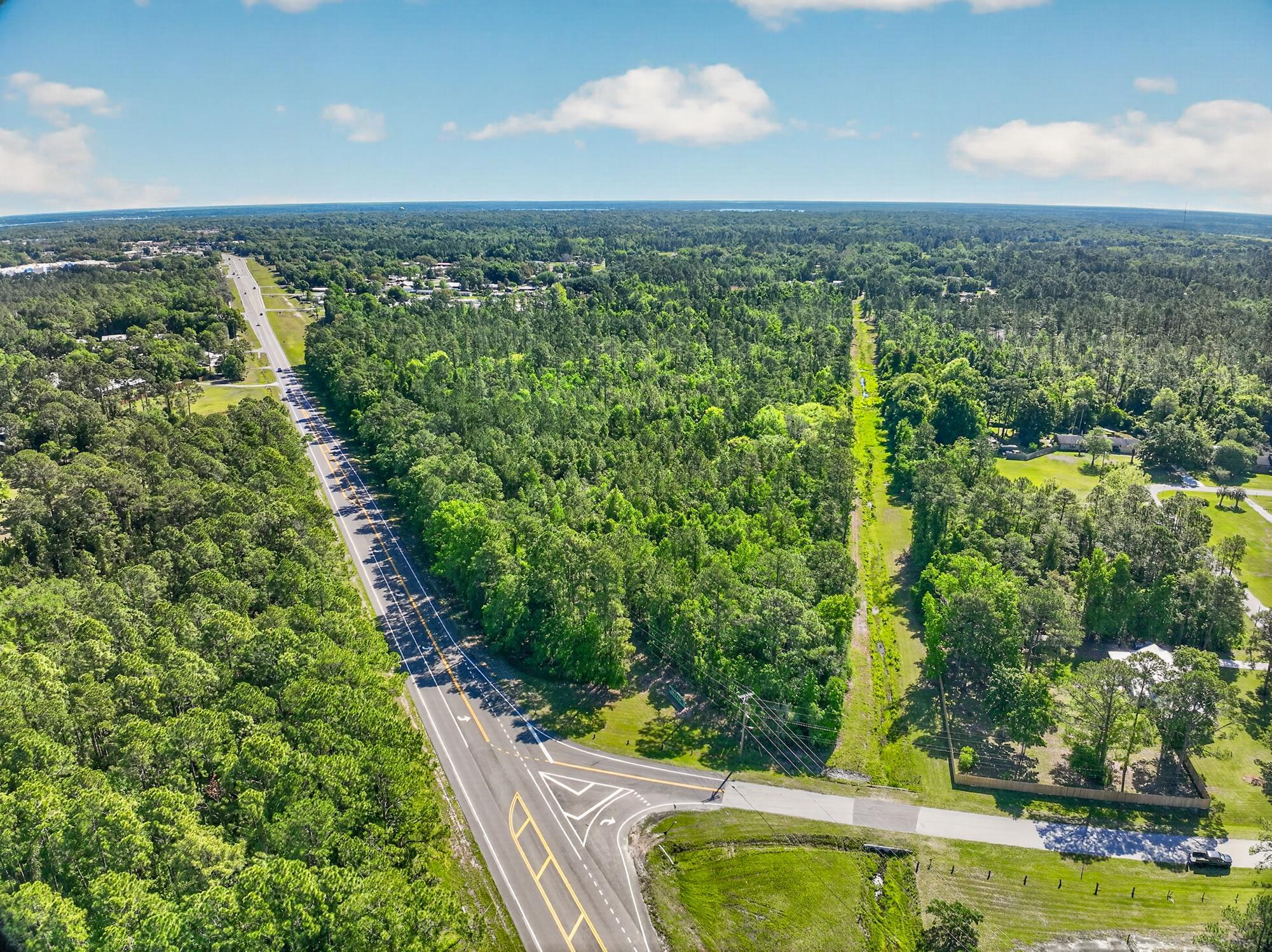 1075 S State Rd 19