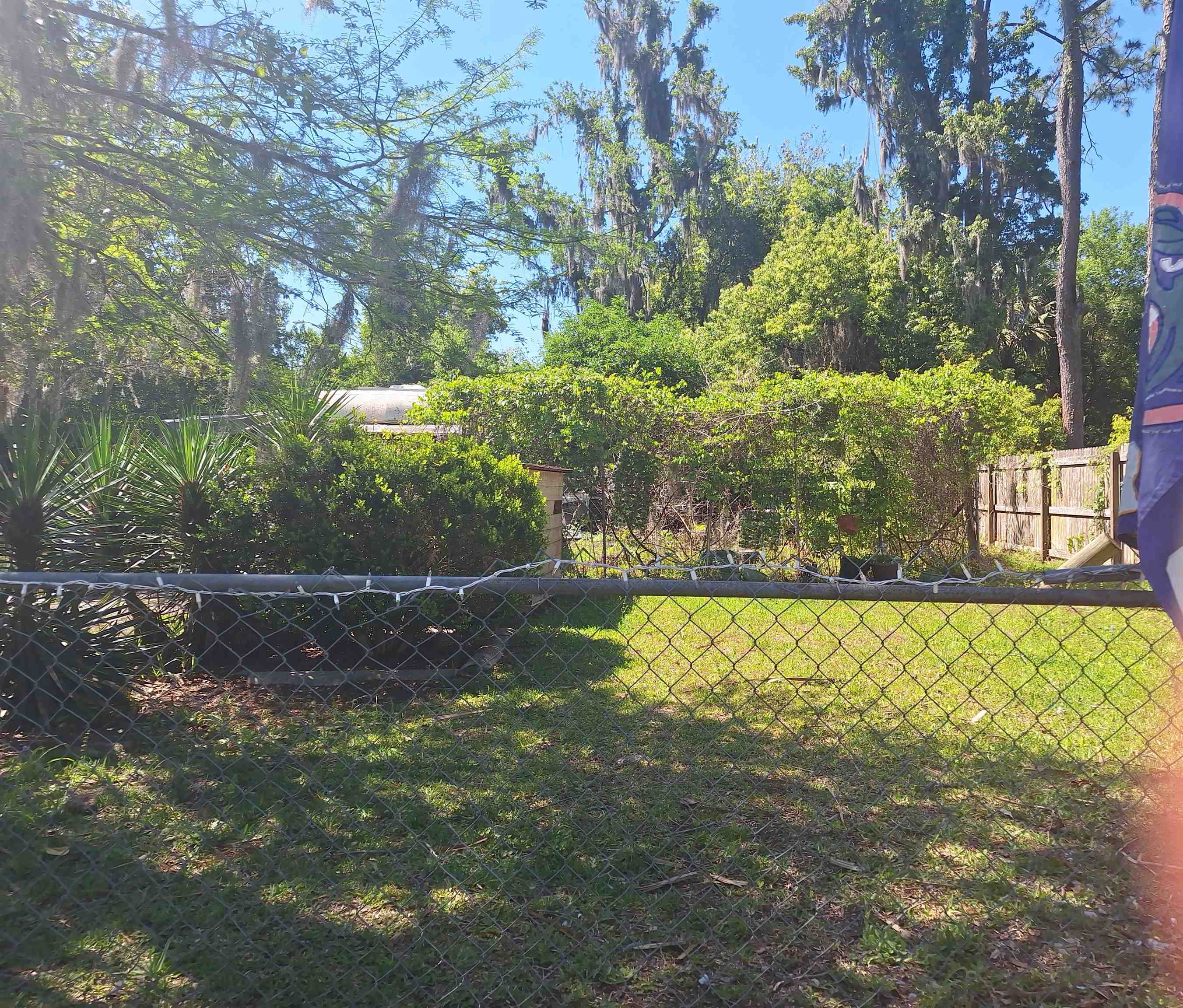 5374 Sloan Ln
