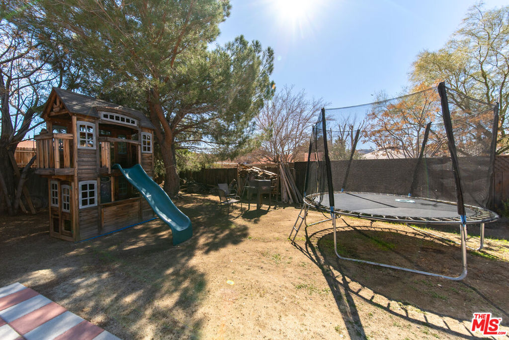 37127 Kendrick Circle