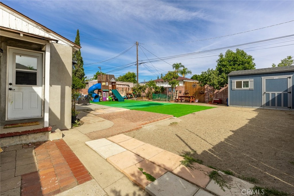 10332 Bartee Avenue