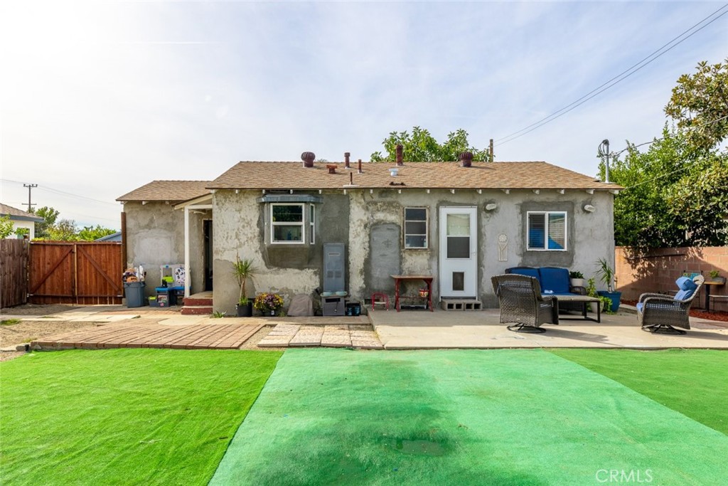 10332 Bartee Avenue