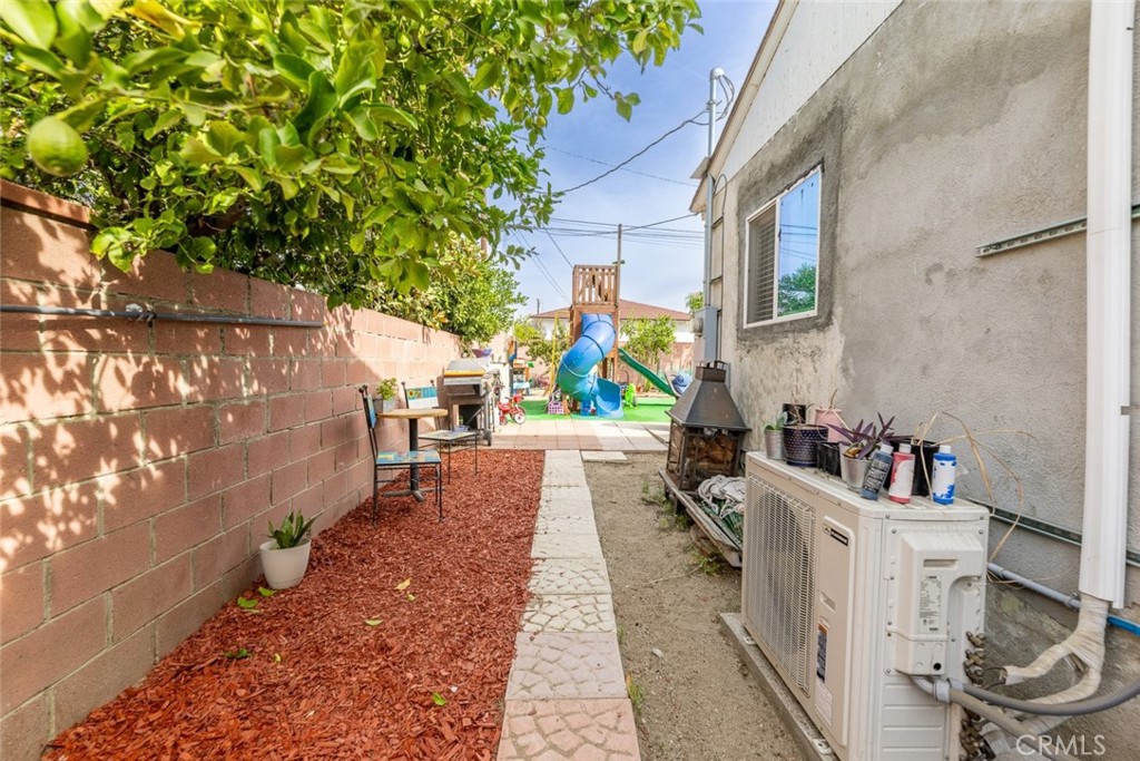 10332 Bartee Avenue