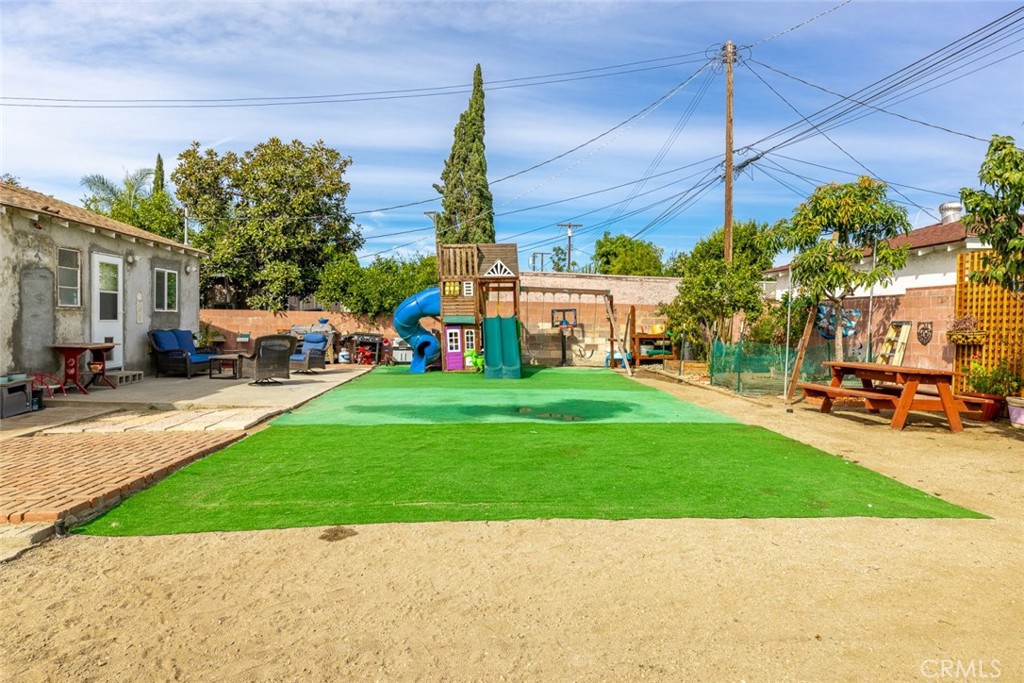 10332 Bartee Avenue