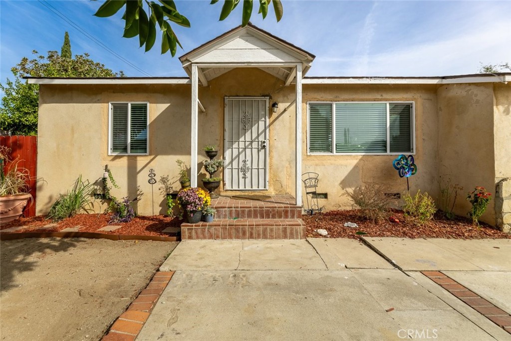 10332 Bartee Avenue