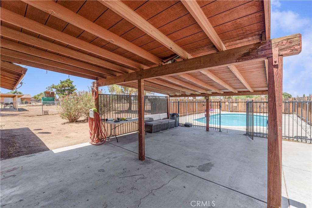 18396 Live Oak Street