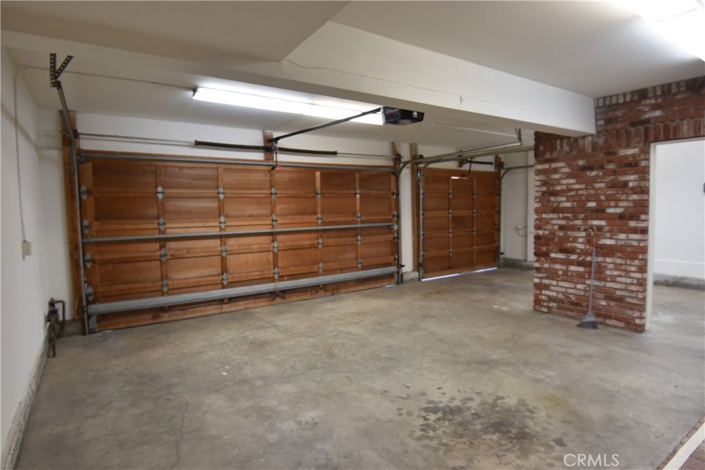 11820 Shoshone Avenue