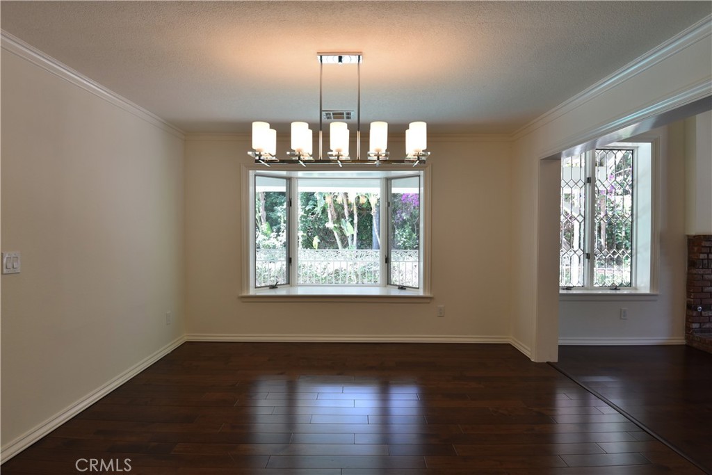 11820 Shoshone Avenue