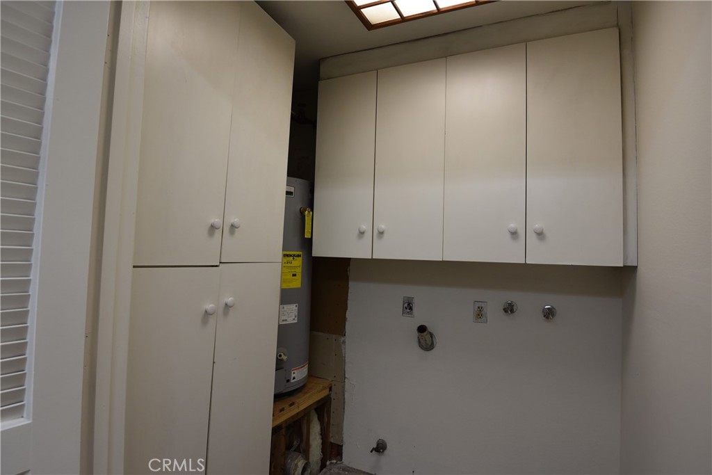 11820 Shoshone Avenue