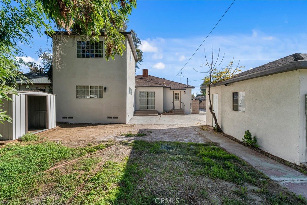 1317 N Columbia