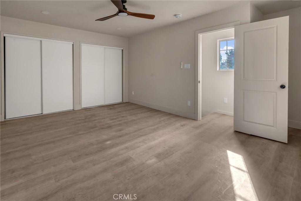 1317 N Columbia