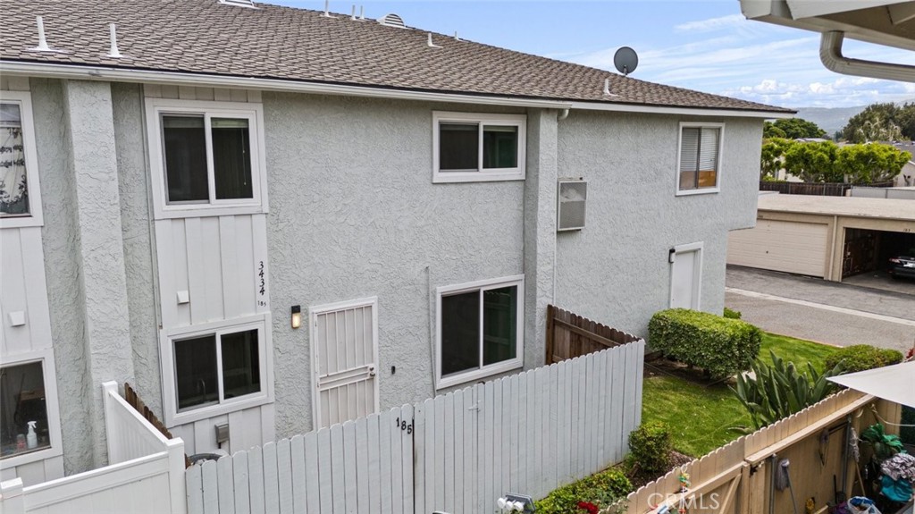 3434 Highwood Court 185