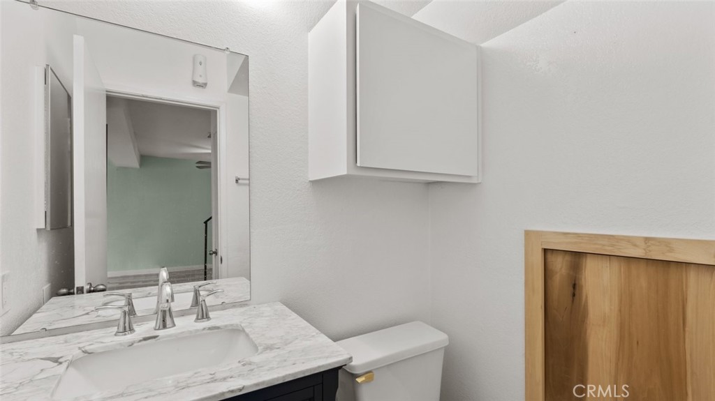 3434 Highwood Court 185