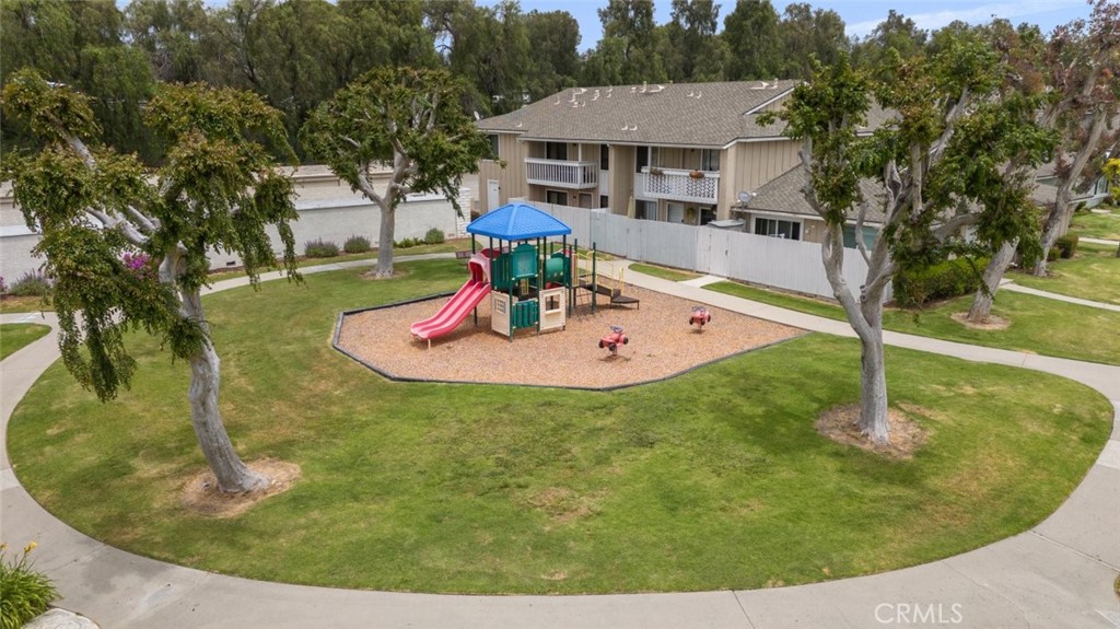 3434 Highwood Court 185