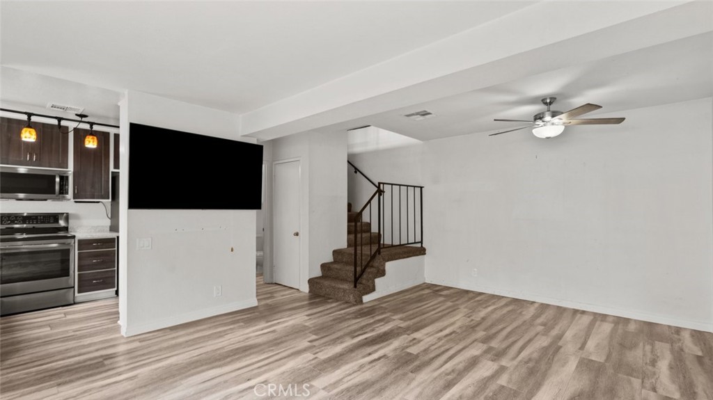 3434 Highwood Court 185