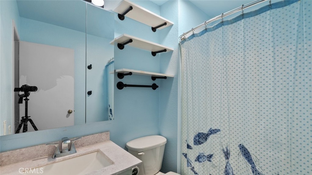 3434 Highwood Court 185