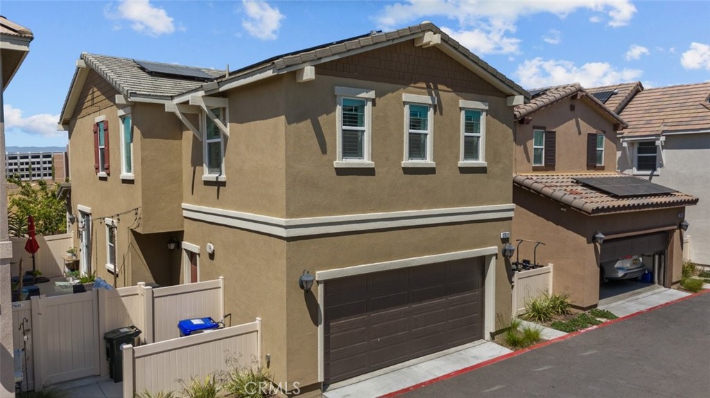 27611 Sawtooth Lane