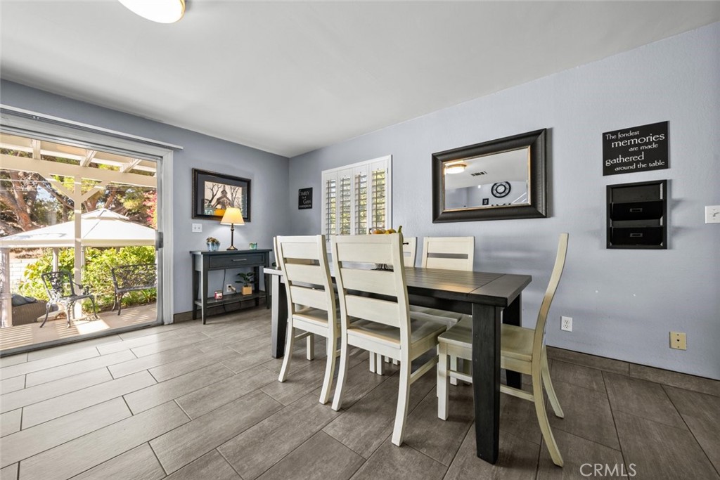 13827 Brussels Avenue