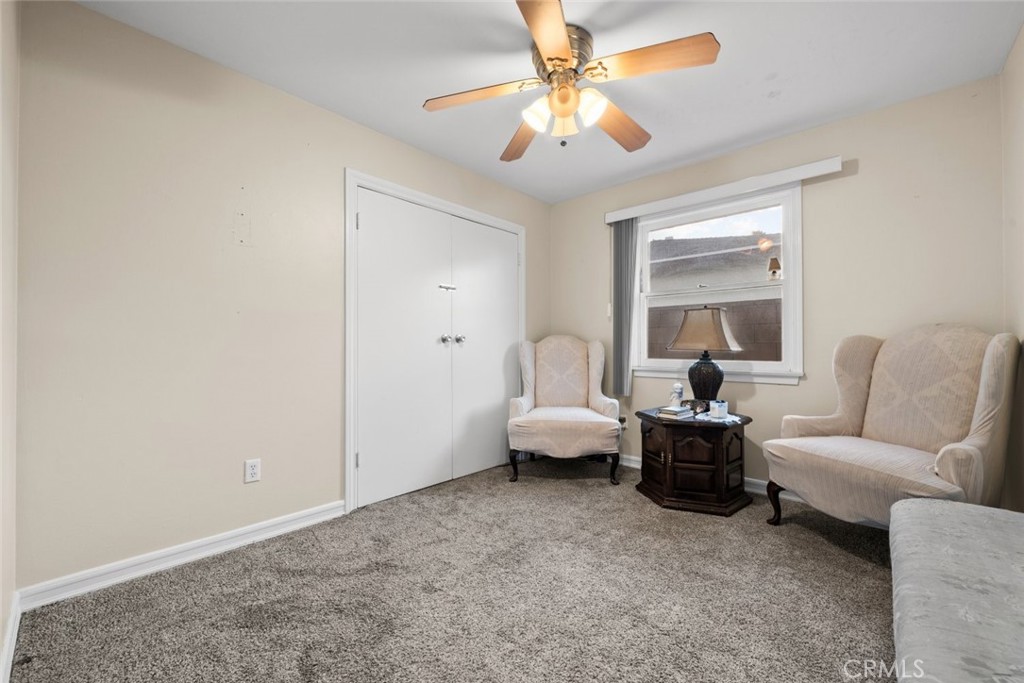 324 E Avenue R5