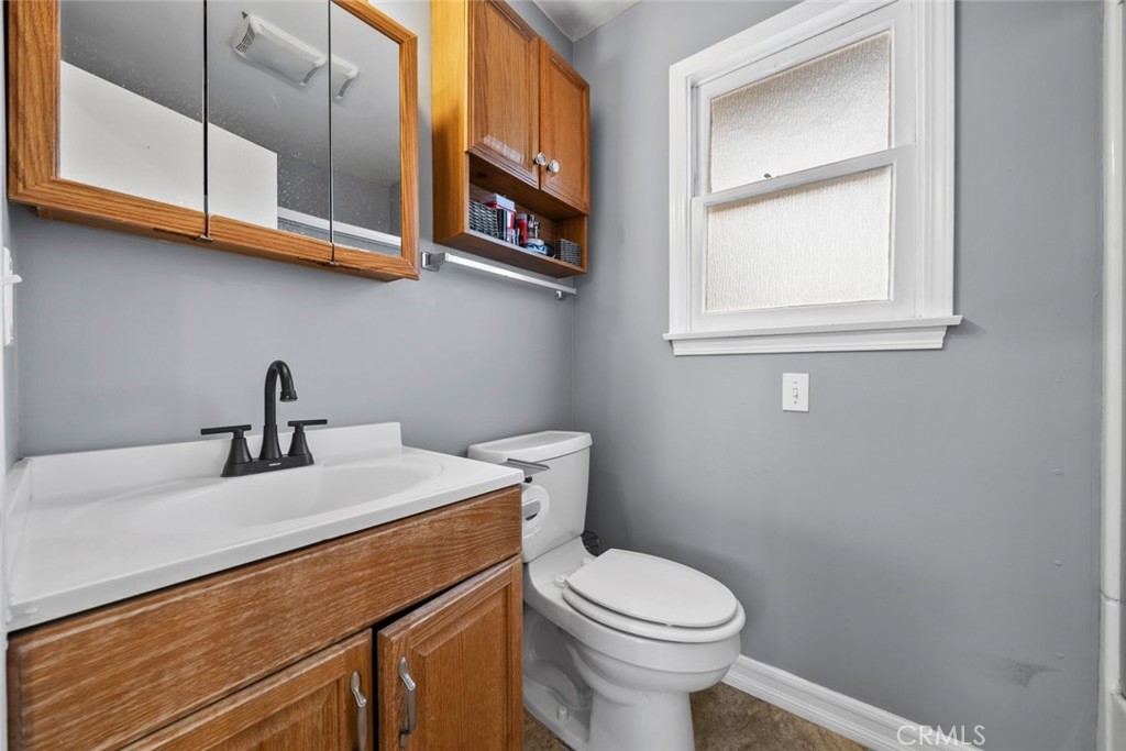 324 E Avenue R5