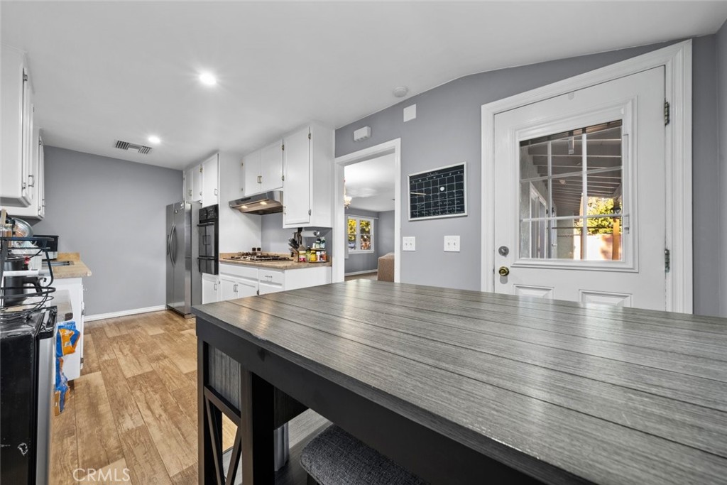 324 E Avenue R5