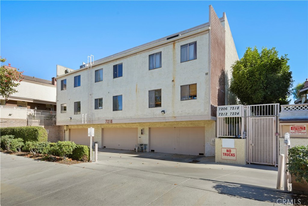 19451 Sherman Way 301