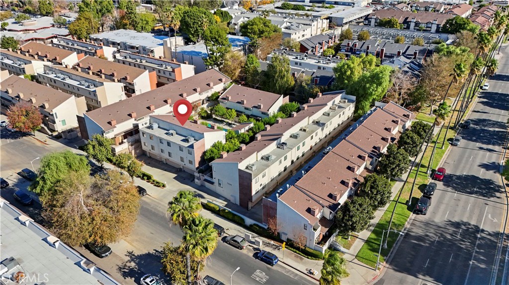 19451 Sherman Way 301
