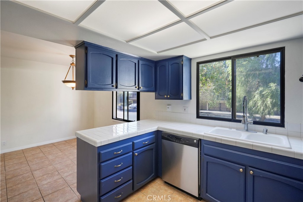 19451 Sherman Way 301