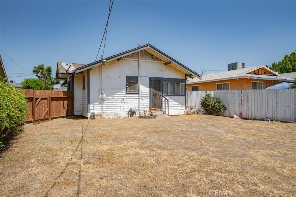 1715 Cherry Street