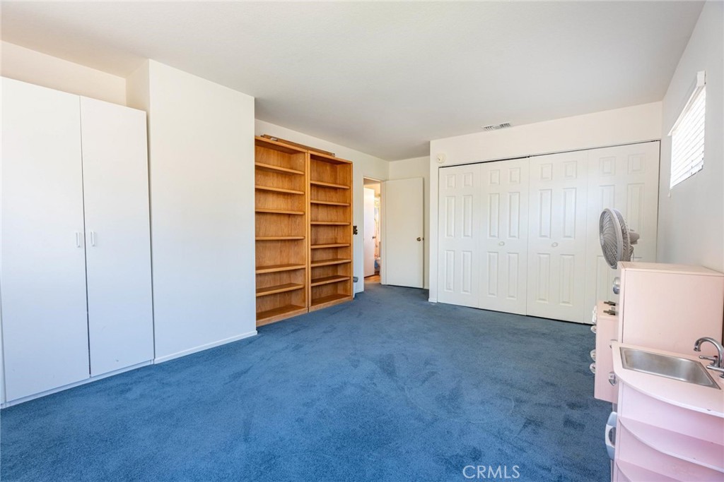 28414 Applewood Lane