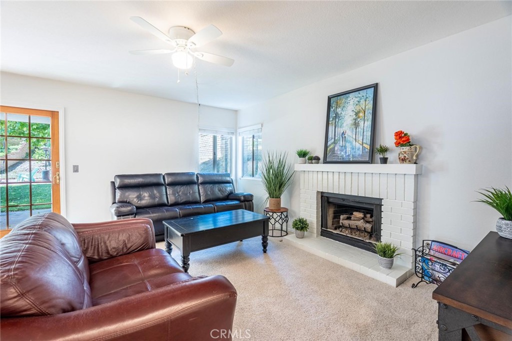 28414 Applewood Lane