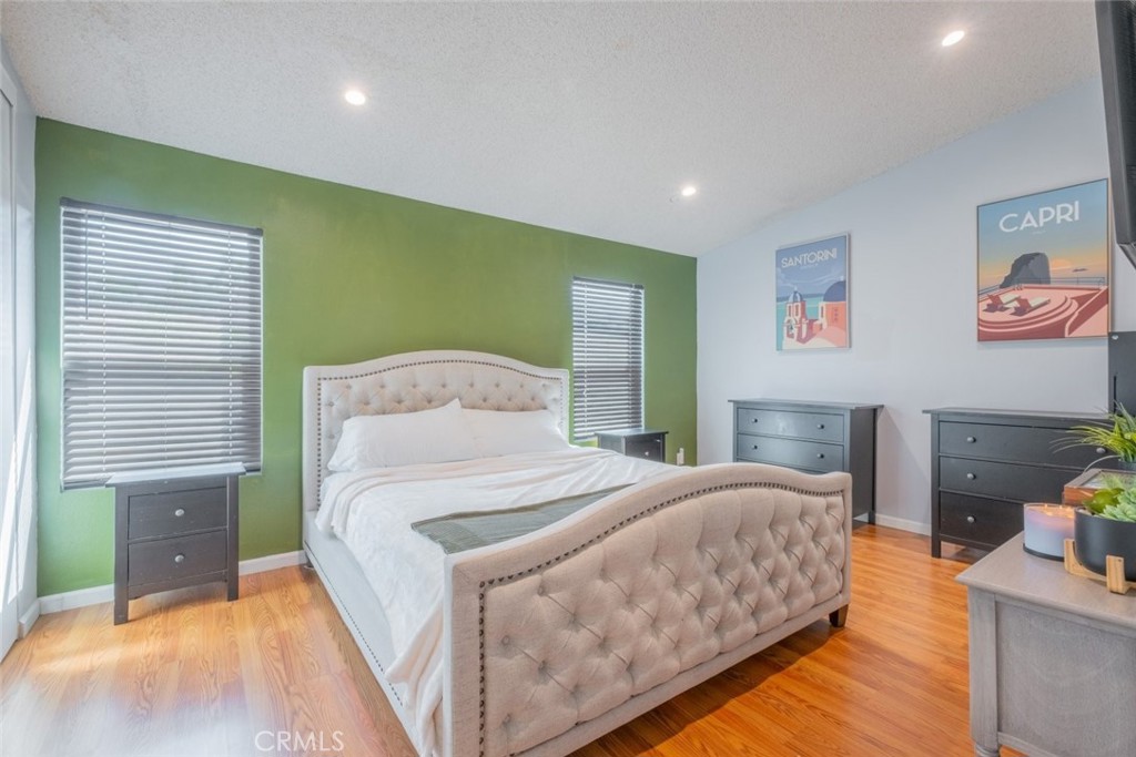 14344 Foothill Boulevard 405