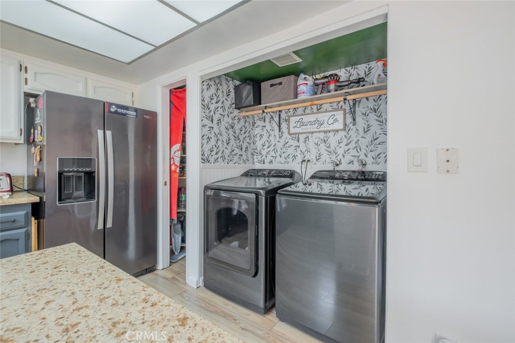 14344 Foothill Boulevard 405