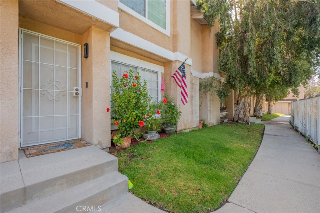 14344 Foothill Boulevard 405