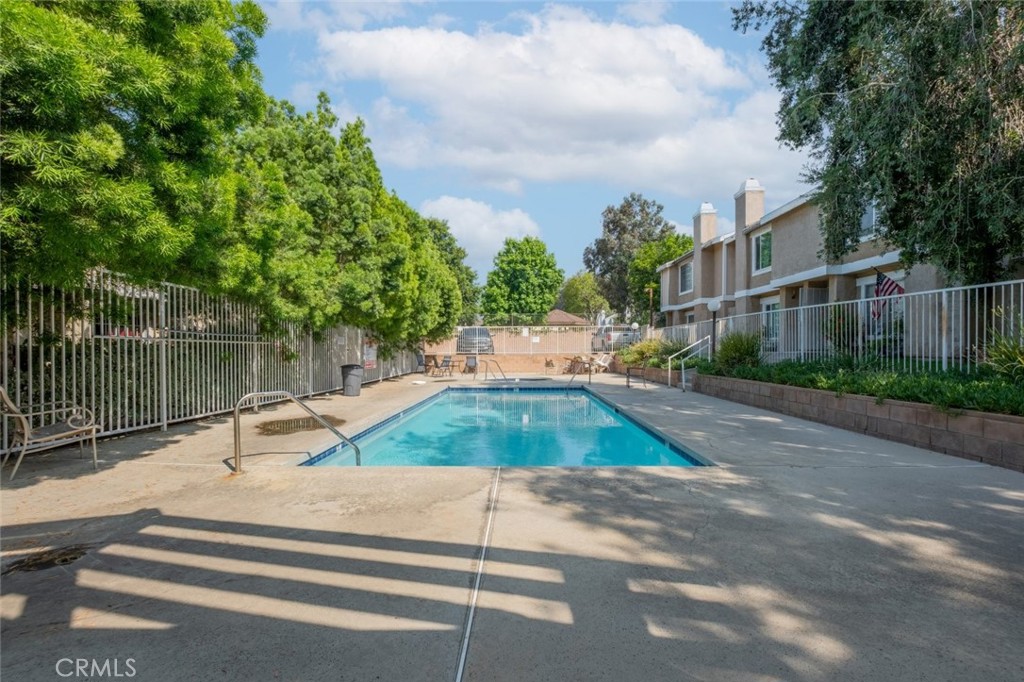 14344 Foothill Boulevard 405