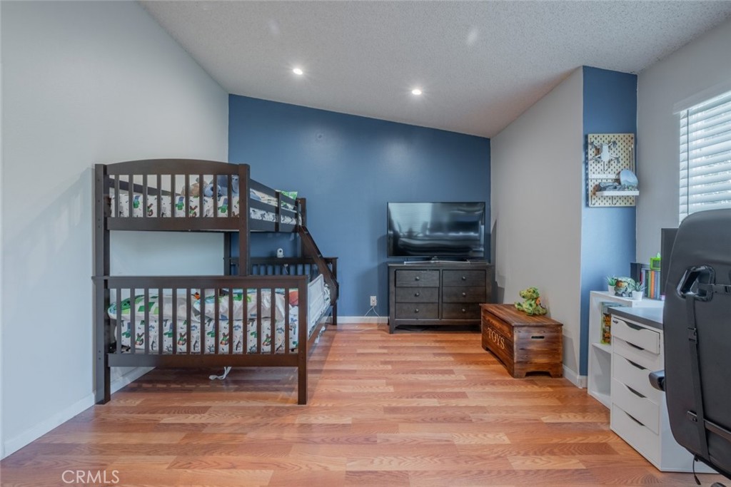 14344 Foothill Boulevard 405