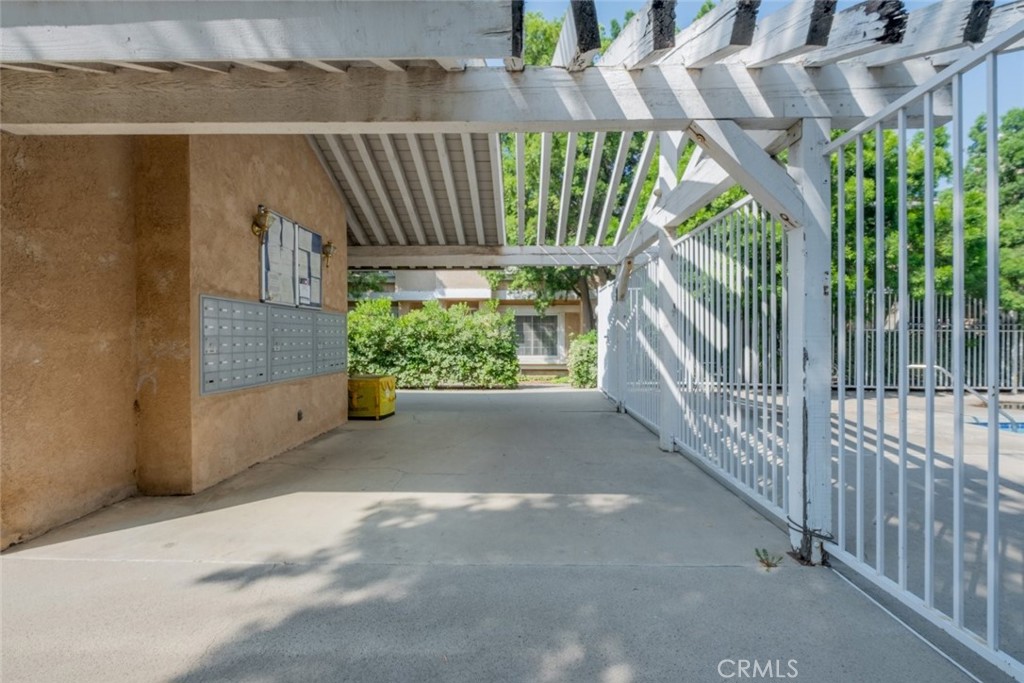 14344 Foothill Boulevard 405