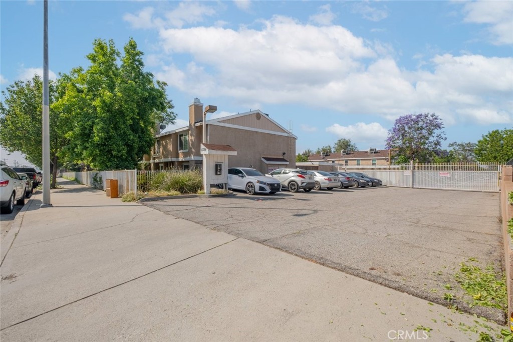 14344 Foothill Boulevard 405