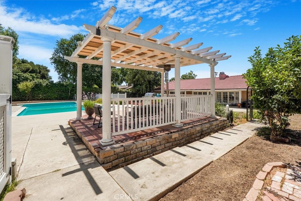 13720 Woodcock Avenue