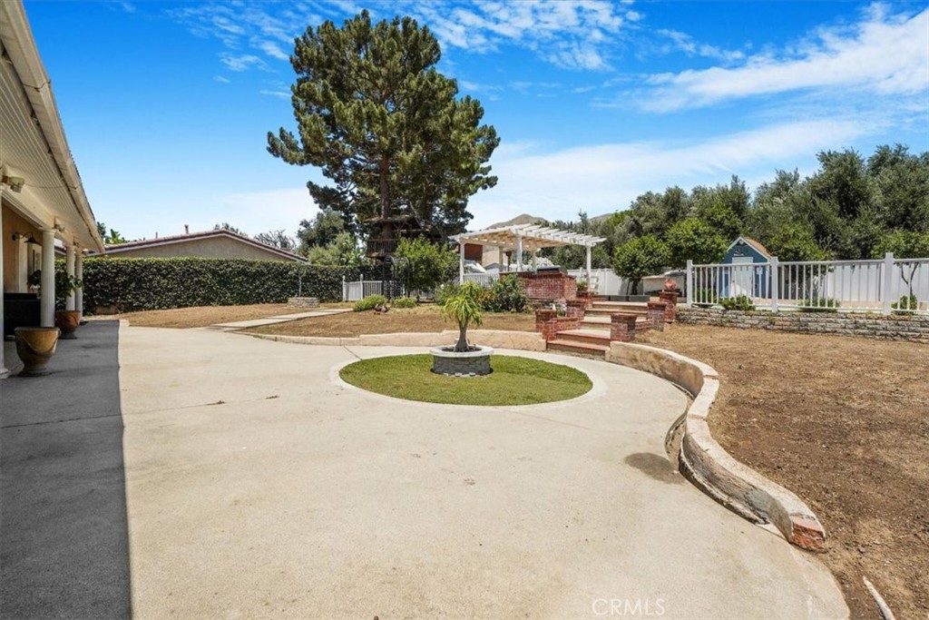 13720 Woodcock Avenue